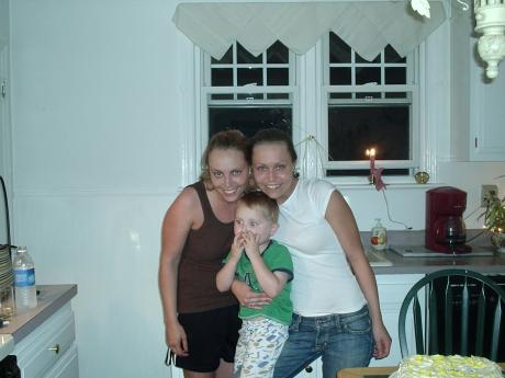 derek with his mom jenn and aunt tasha